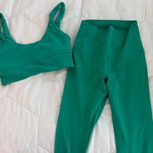 Lululemon align v neck bra and leggings